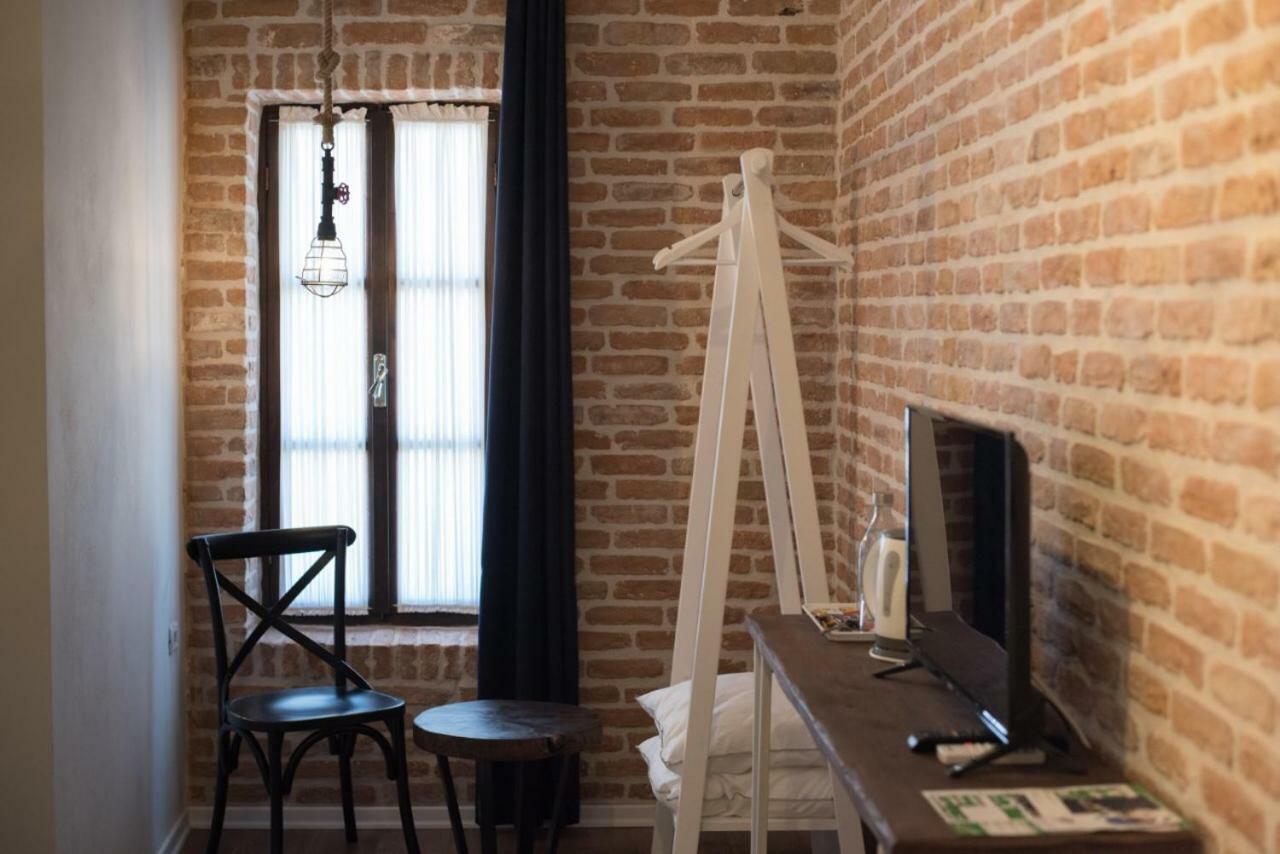 Old Bazaar Rooms コルチャ エクステリア 写真