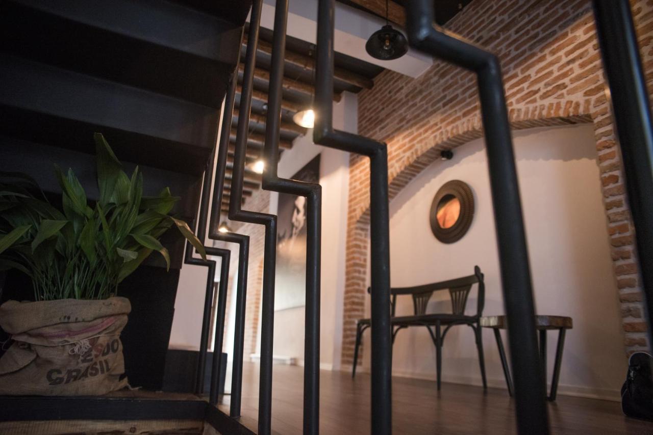 Old Bazaar Rooms コルチャ エクステリア 写真